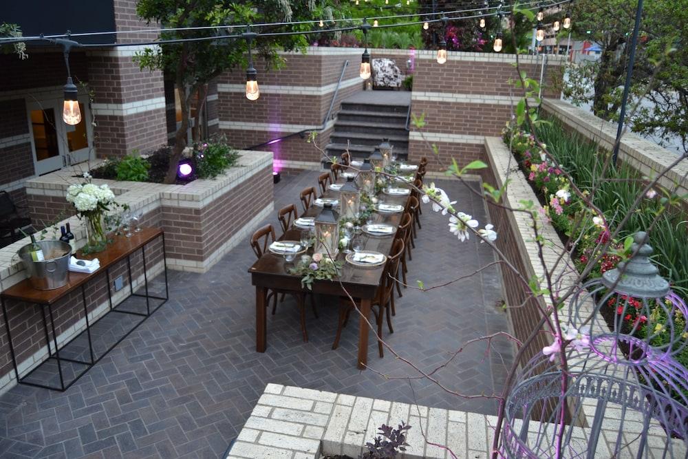 Hotel Doubletree By Hilton Downtown Capitol Austin